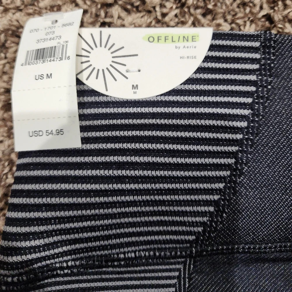 NWT OFFLINE by Aerie Leggings 7/8 Leggings Size M - Picture 3 of 5